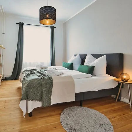 Apartmán Heju - Parking - Kitchen - Netflix - Kingsize Bett Lübeck