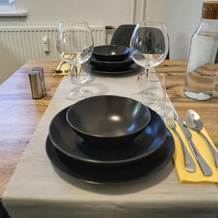 Heju - Parking - Kitchen - Netflix - Kingsize Bett Lübeck