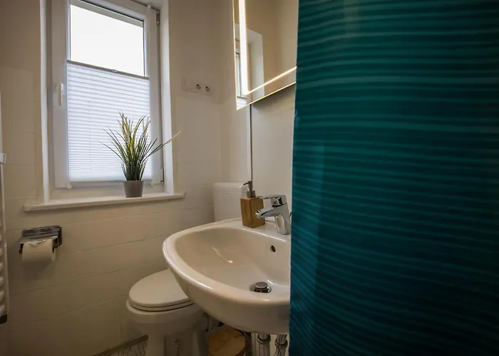 Heju - Parking - Kitchen - Netflix - Kingsize Bett 뤼베크